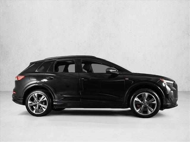 Audi Q4 e-tron 2024