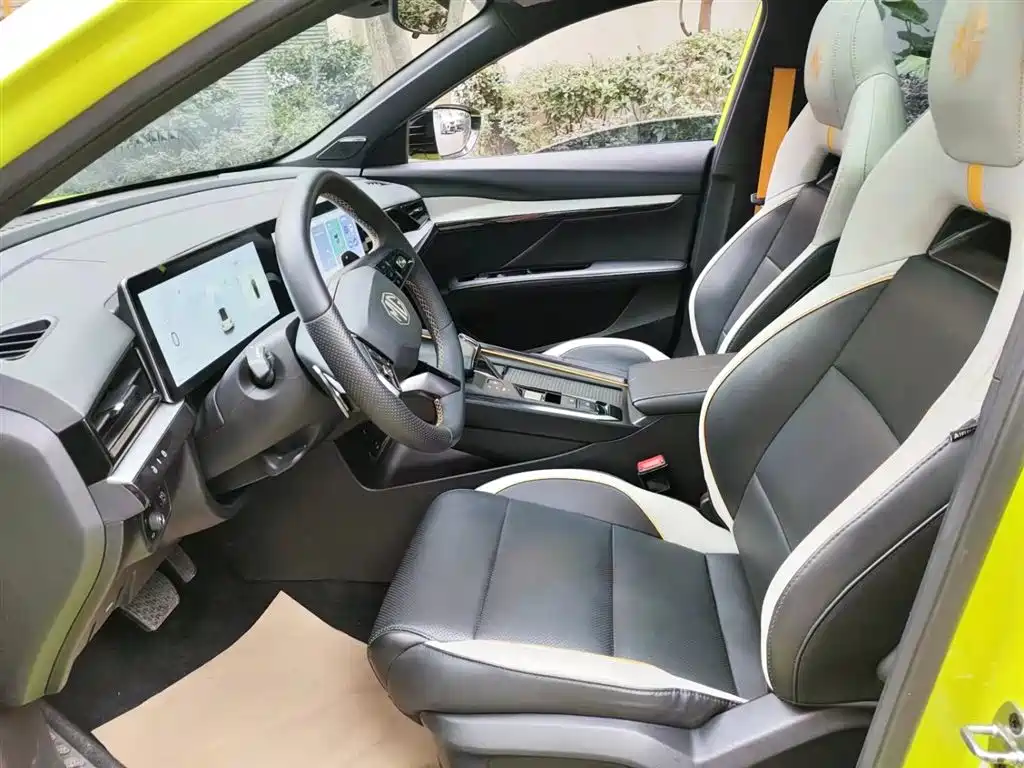 MG MG5 2022