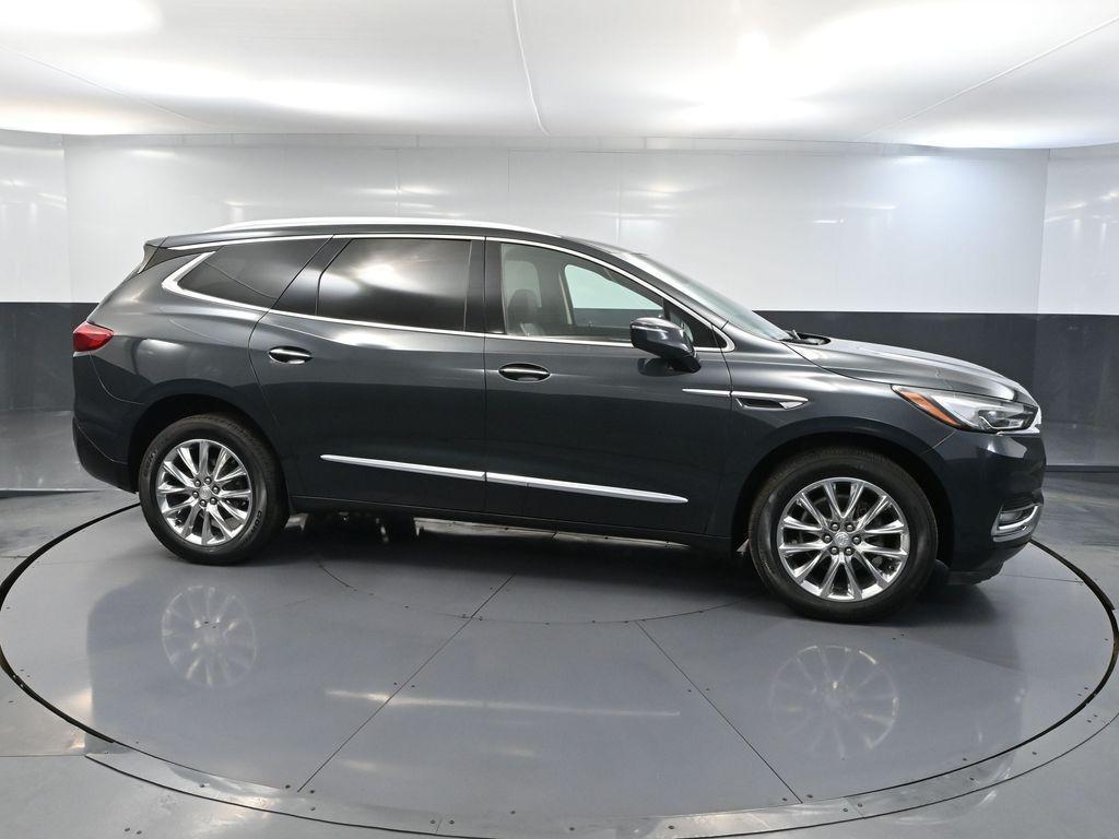 Buick Enclave 2021