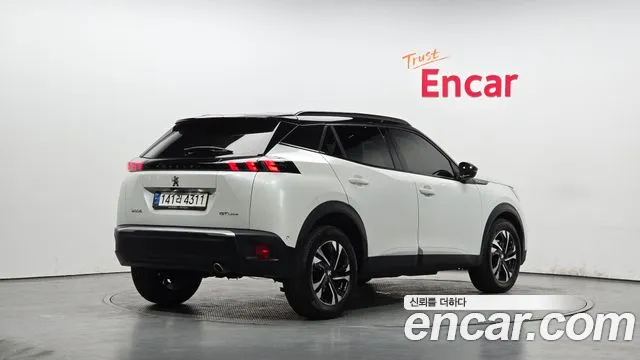 Peugeot 2008 2021