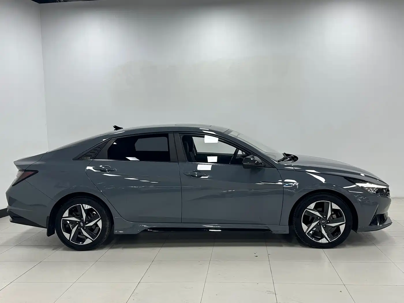 Hyundai Elantra 2022
