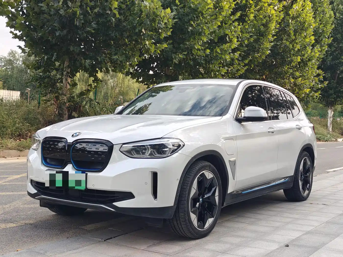 BMW iX3 2021