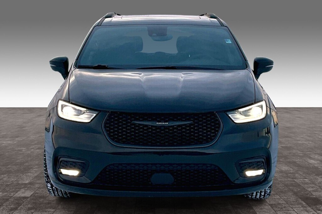 Chrysler Pacifica 2023
