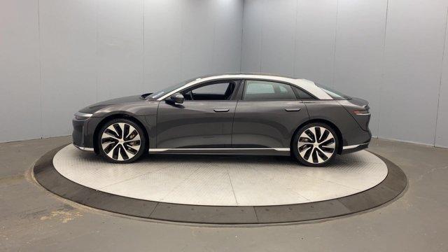 Lucid Air 2024