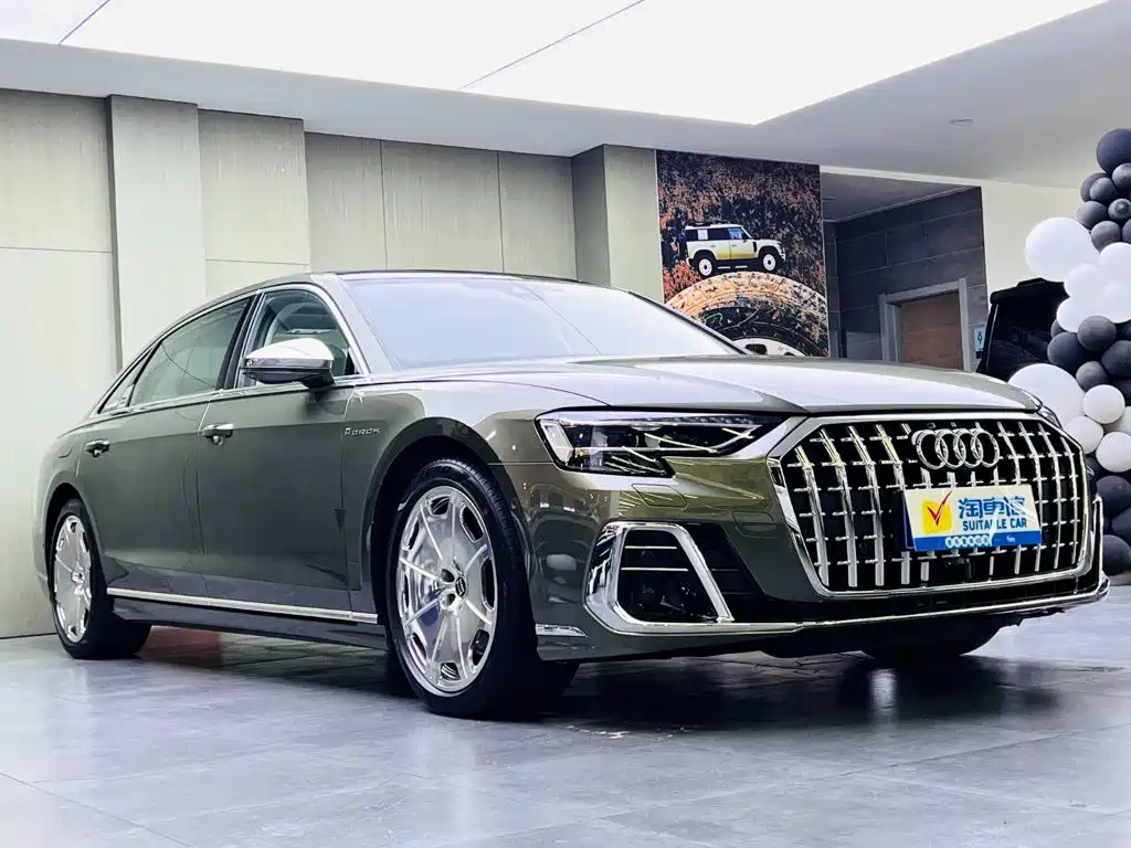 Audi A8 2024