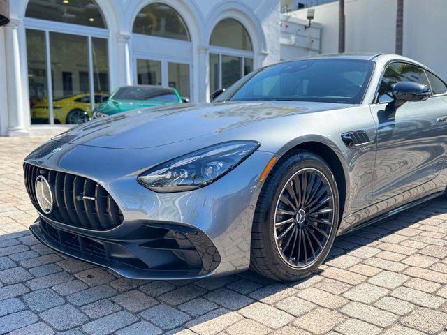 Mercedes-Benz AMG GT 2025