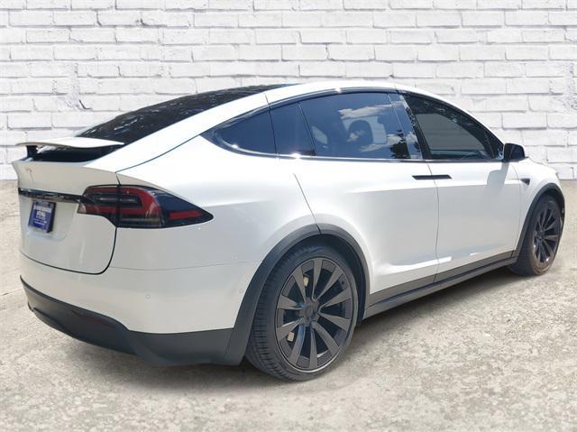 Tesla Model X 2023