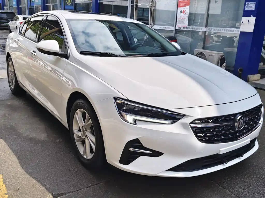Buick Regal 2021