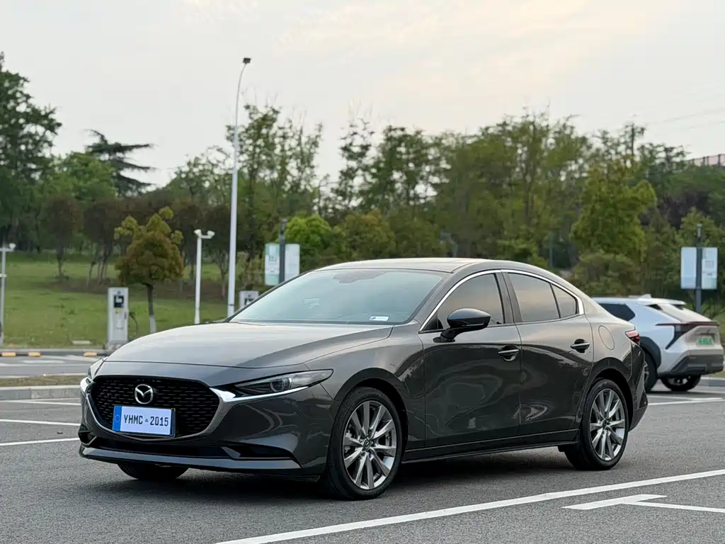 Mazda 3 2021