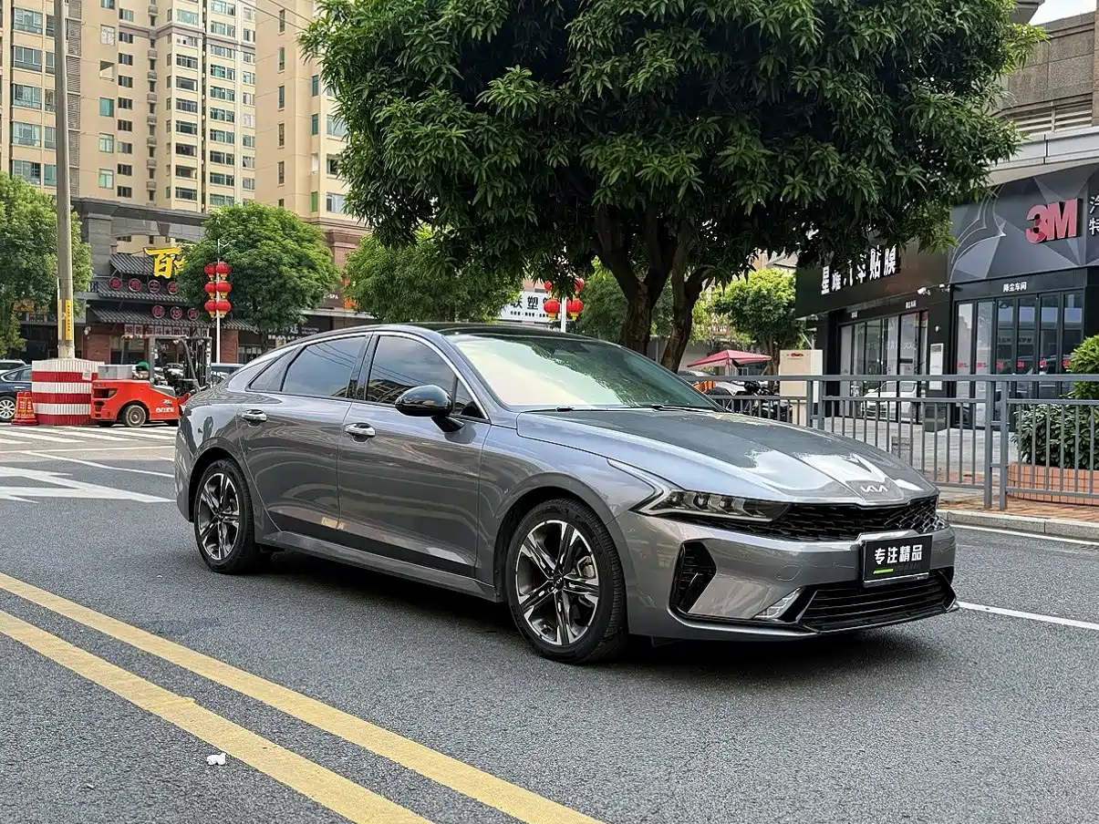Kia K5 2023