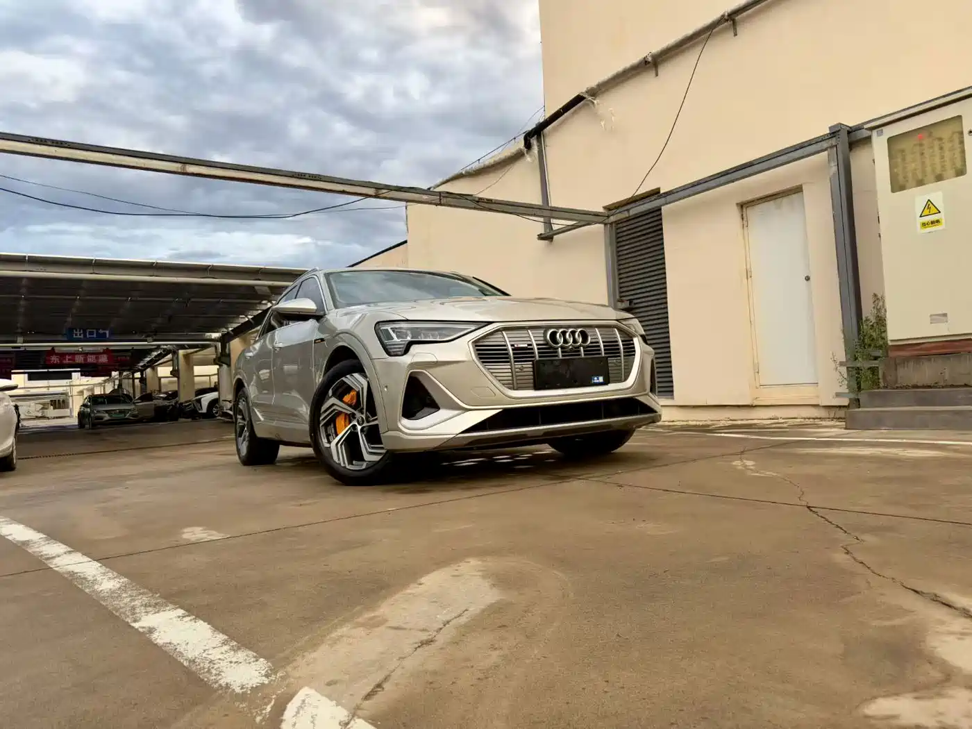 Audi e-tron 2022