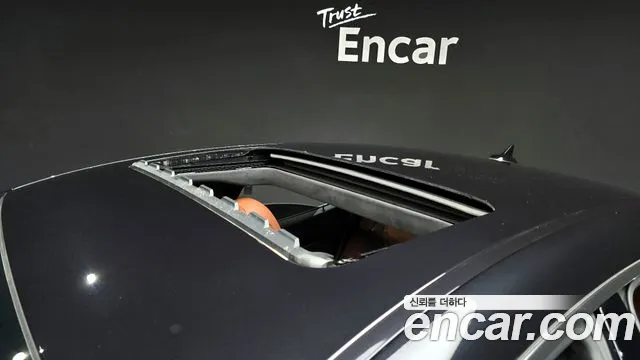 Maserati Ghibli 2022