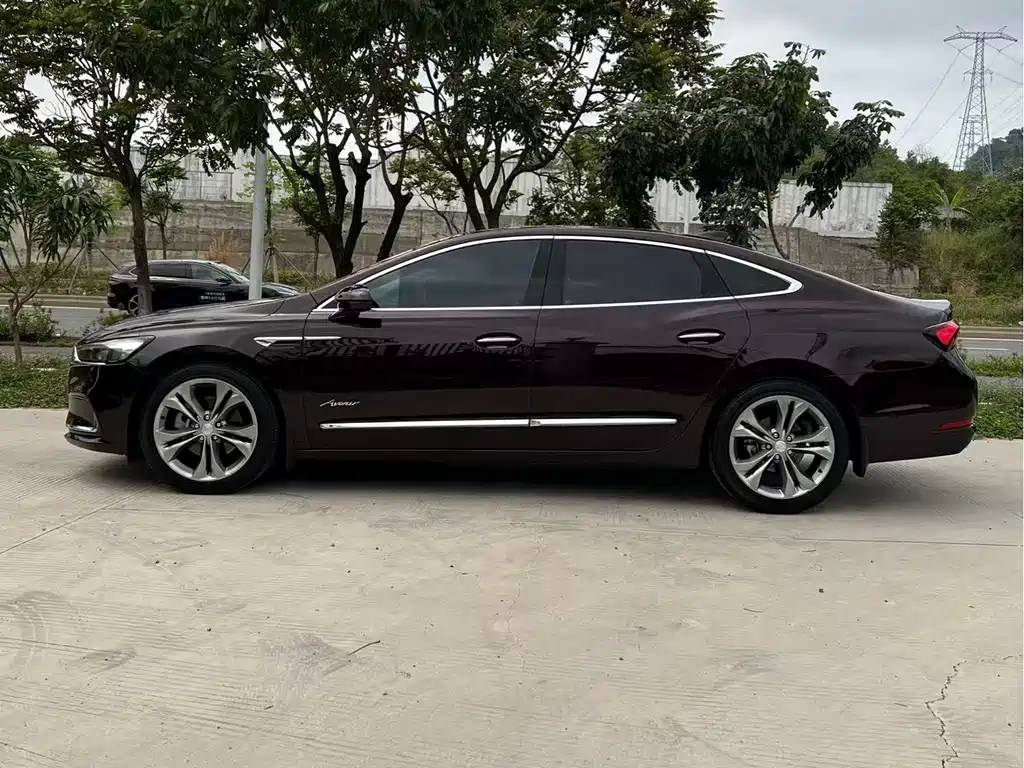 Buick LaCrosse 2022