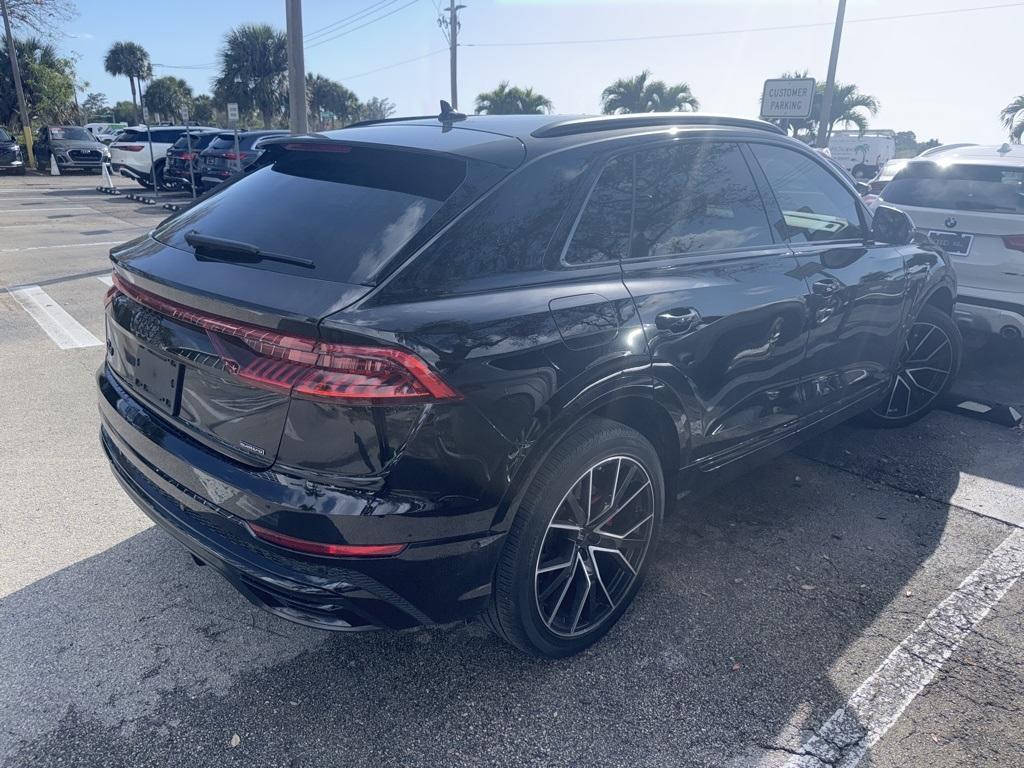 Audi Q8 2023