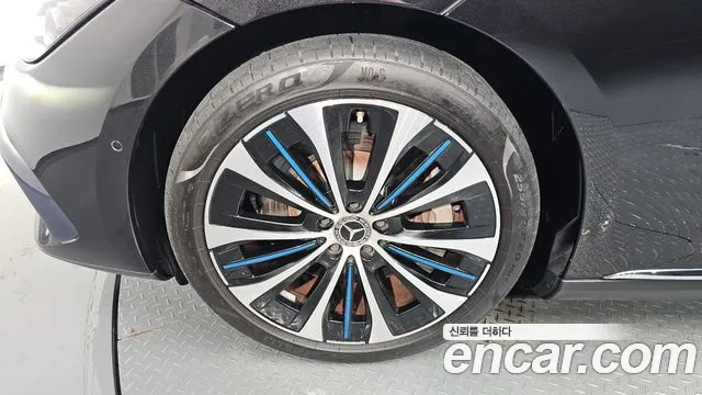 Mercedes-Benz EQE 2022