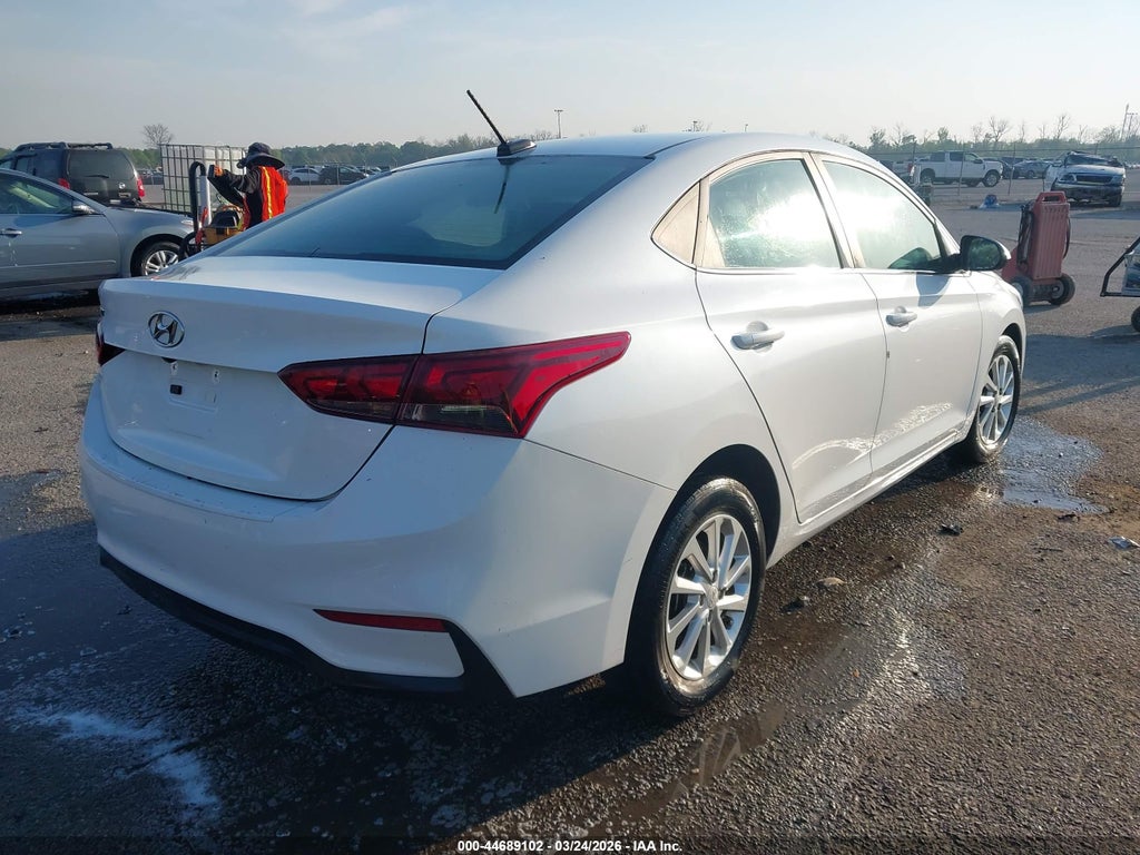 Hyundai Accent 2022