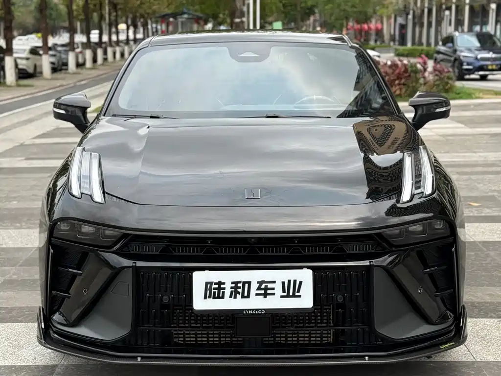 Lynk & Co 03 2023