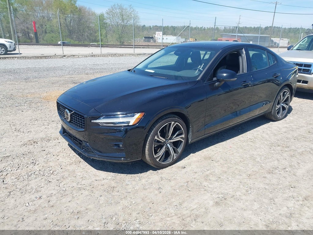 Volvo S60 2024