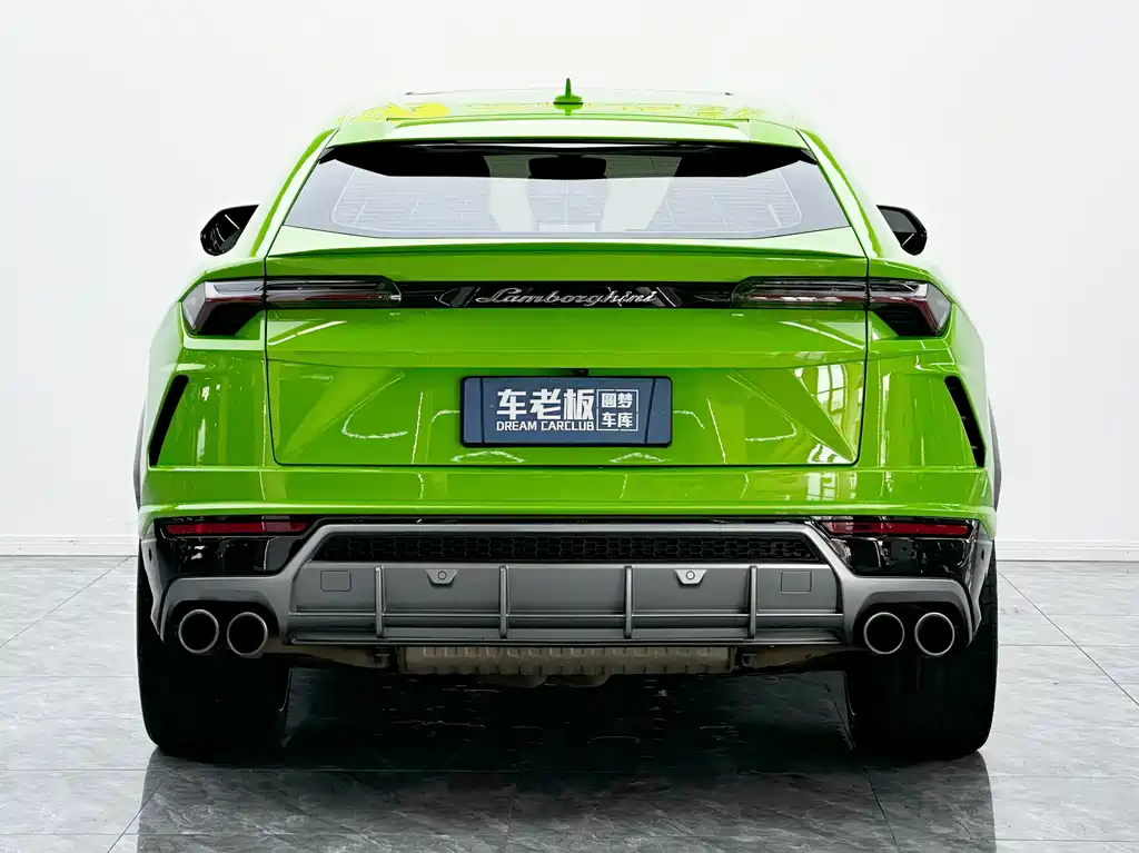Lamborghini Urus 2021