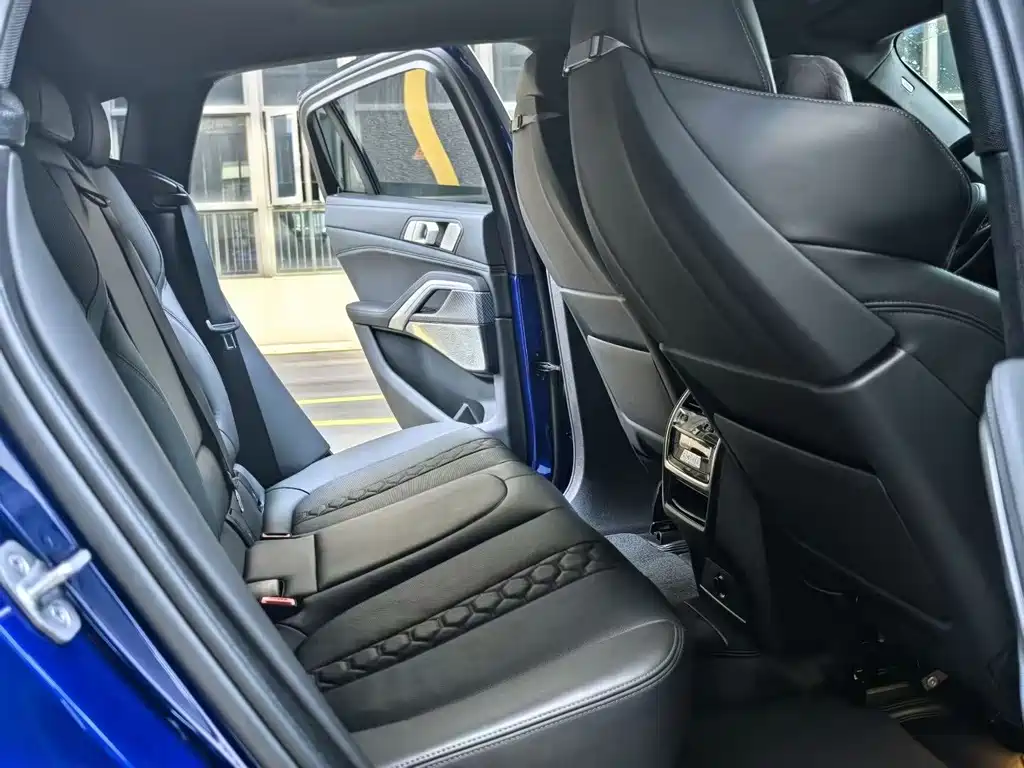 BMW X6 M 2021