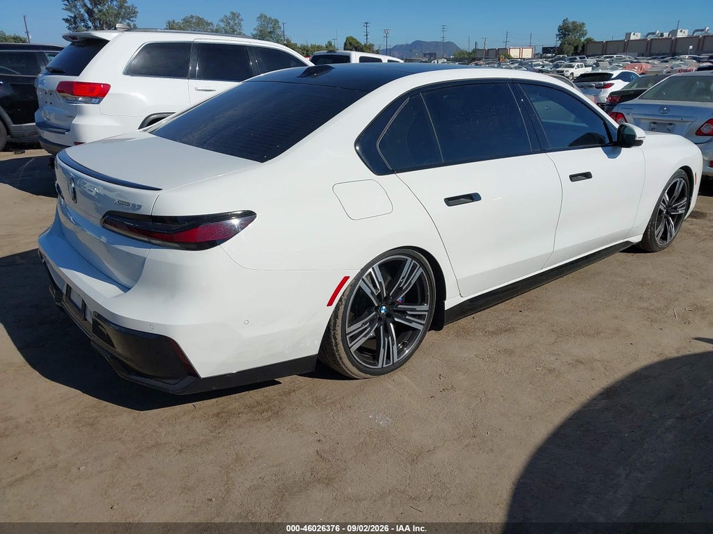 BMW i7 2023
