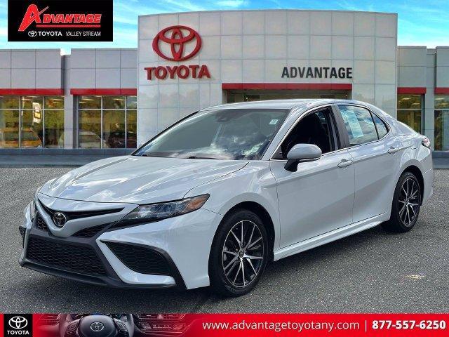 Toyota Camry 2024