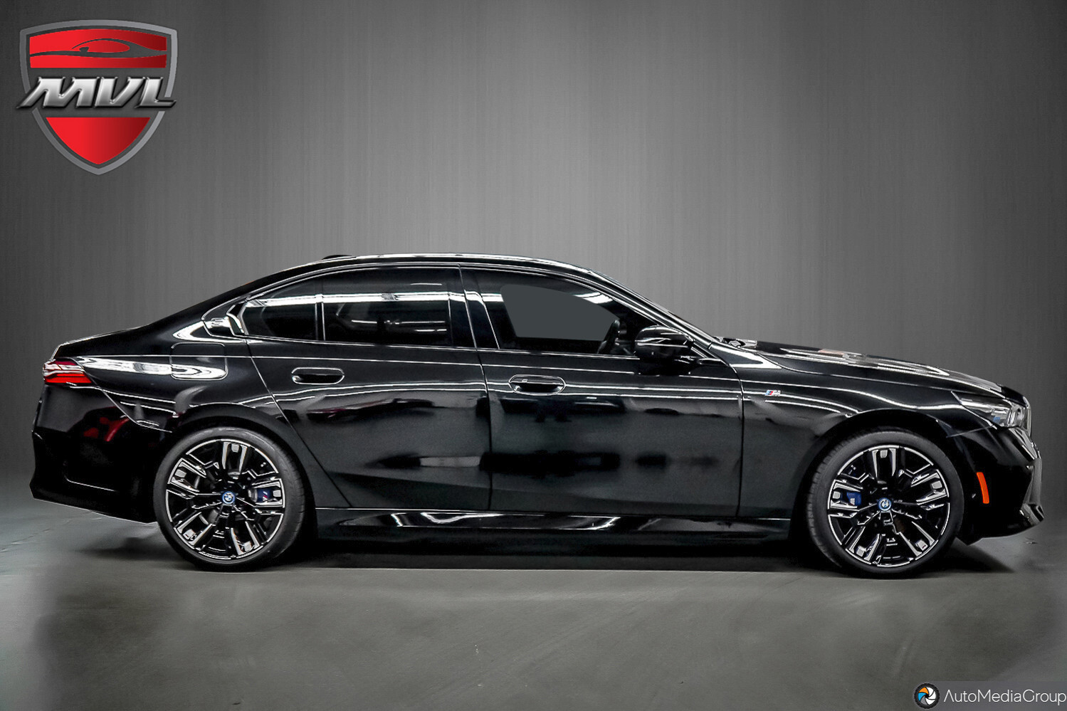 BMW i5 2024