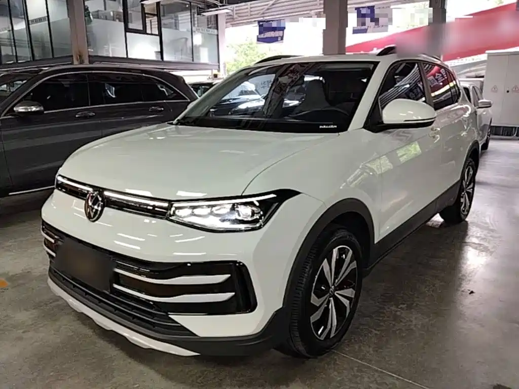 Volkswagen Tharu 2025