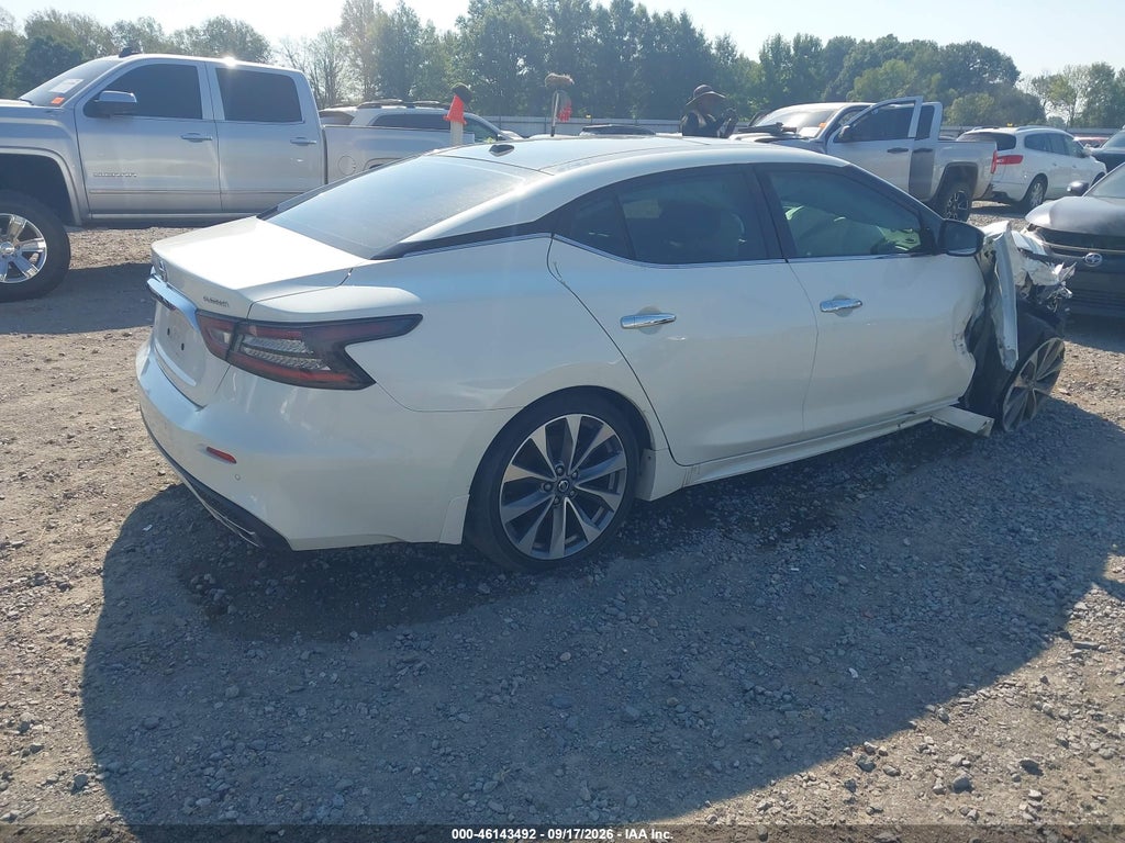 Nissan Maxima 2022