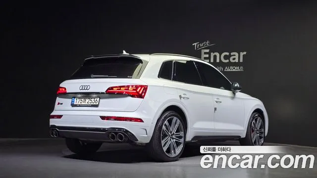 Audi SQ5 2021