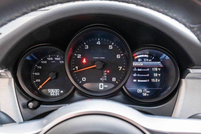 Porsche Macan 2021