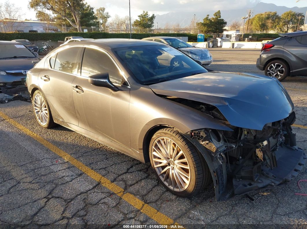 Lexus IS 300 2022