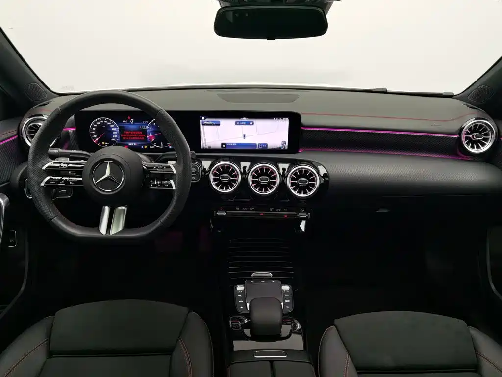 Mercedes-Benz A-Класс 2023