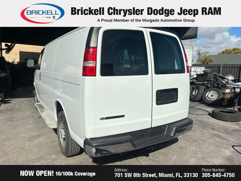 Chevrolet Express 2021