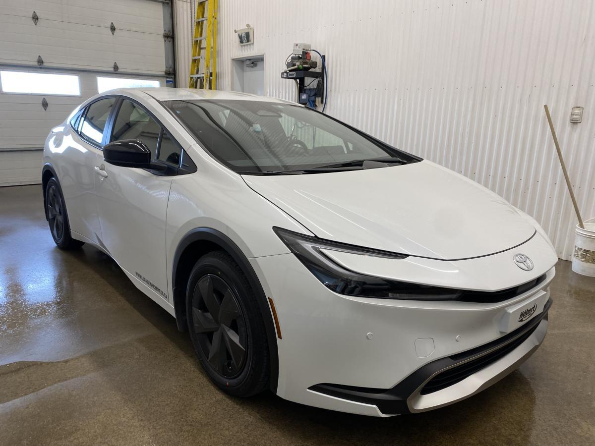 Toyota Prius 2025
