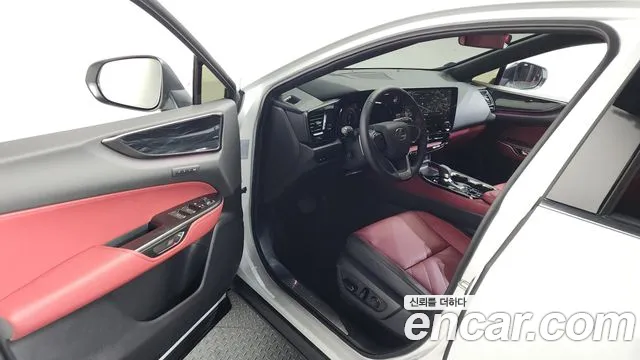 Lexus NX 2026