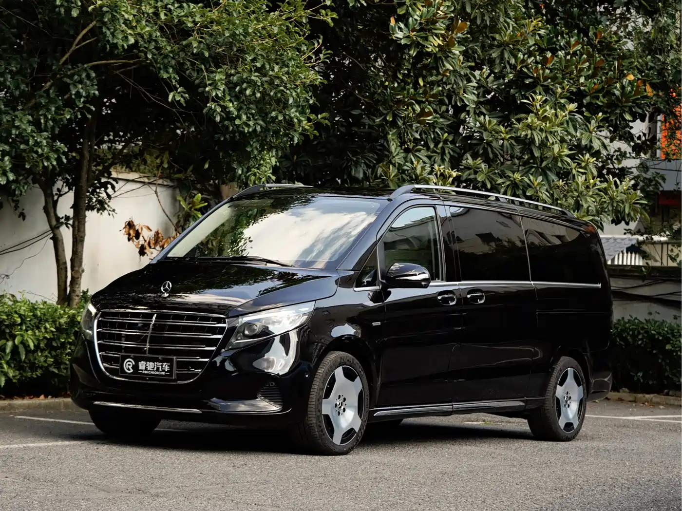 Mercedes-Benz V-Класс 2025