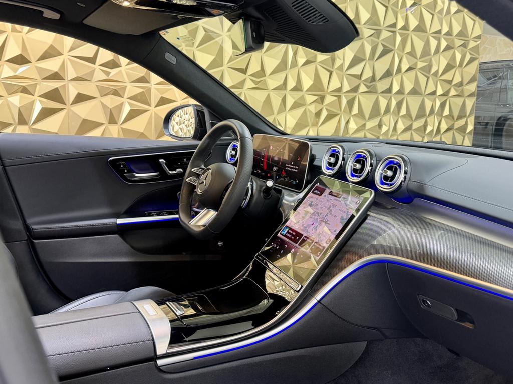 Mercedes-Benz C 300 2025