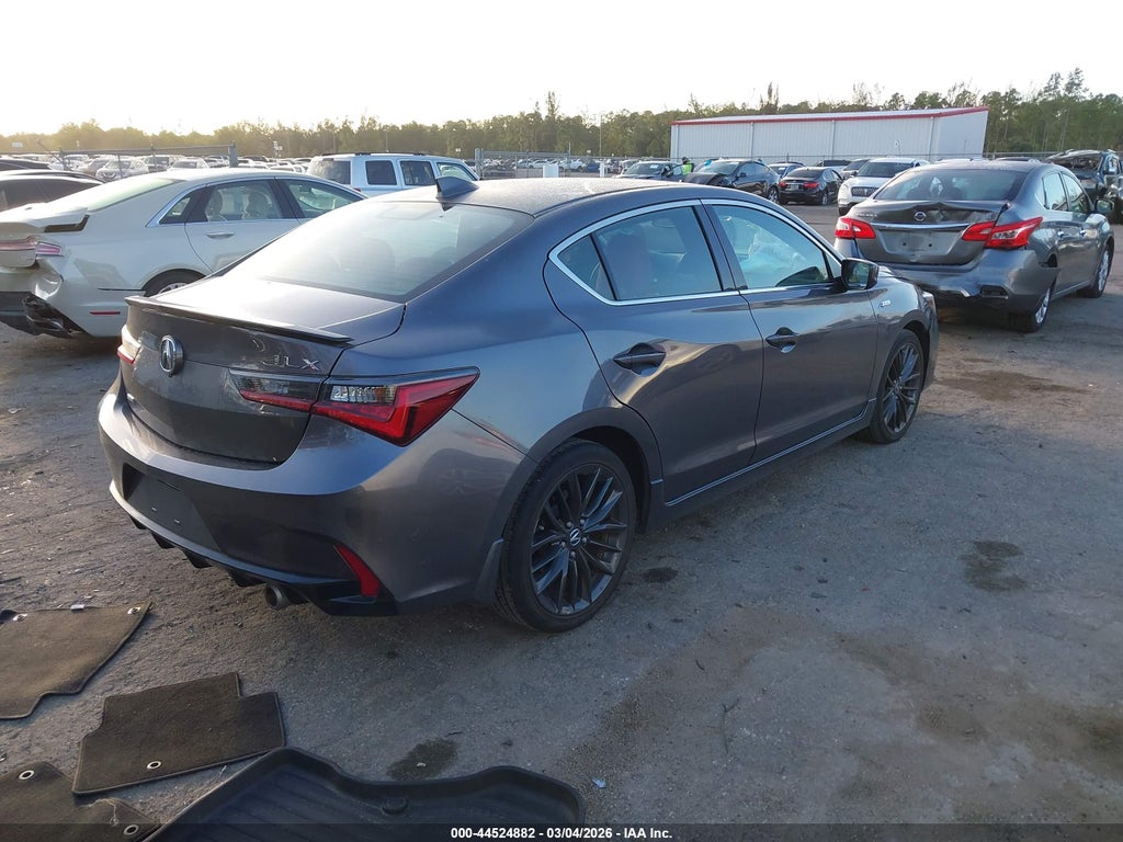 Acura ILX 2022