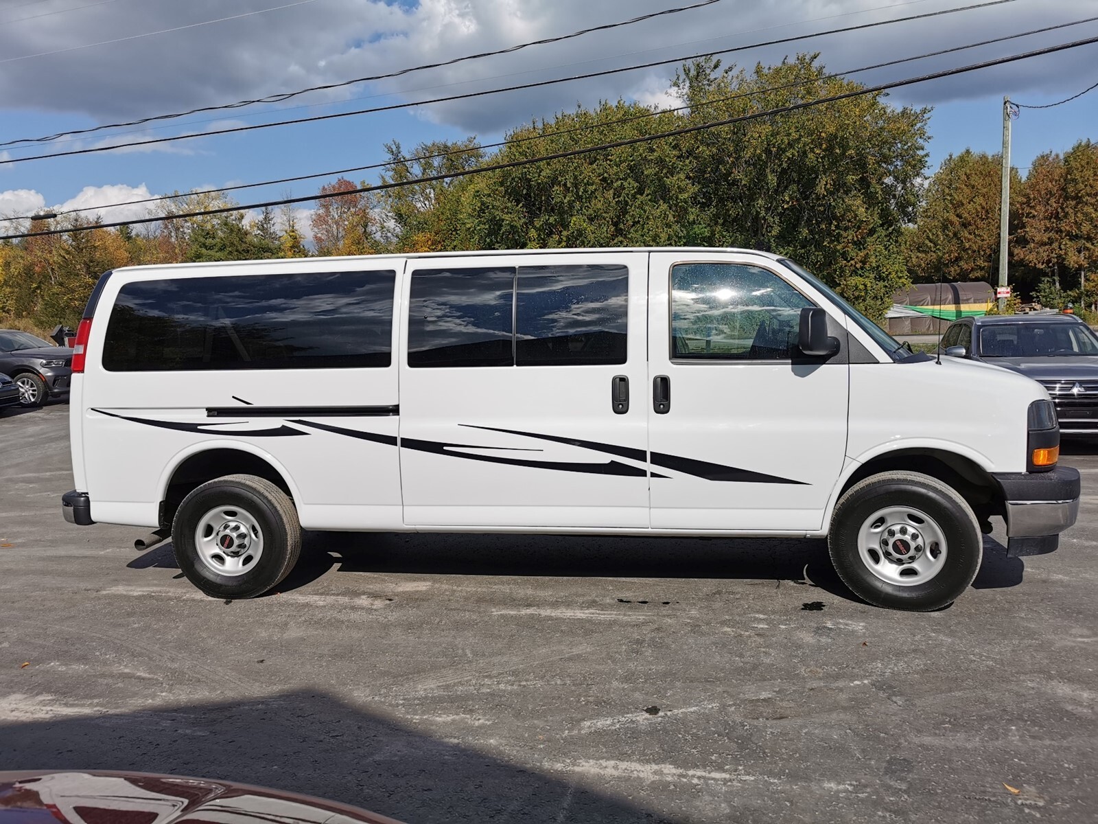 GMC Savana 2024