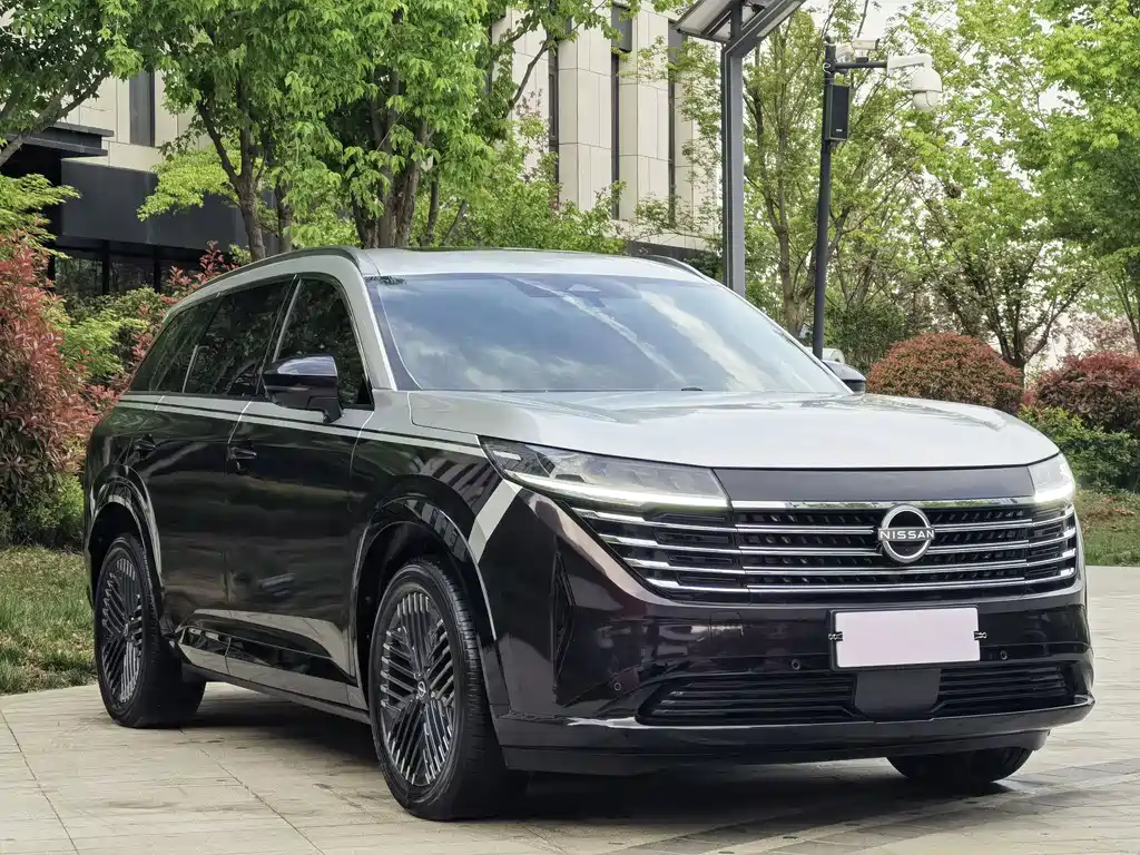 Nissan Pathfinder 2024