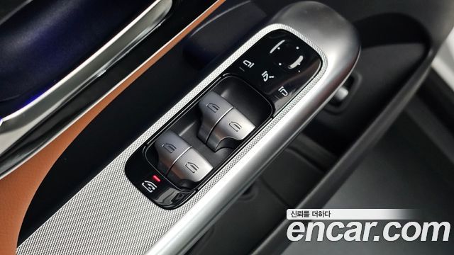 Mercedes-Benz GLC 2026