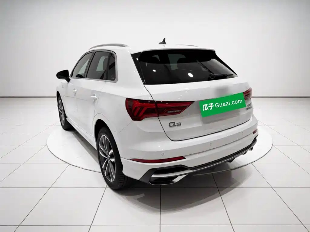 Audi Q3 2021