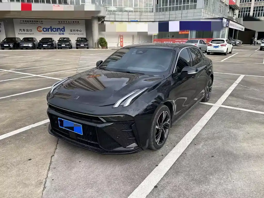 Lynk & Co 03 2021