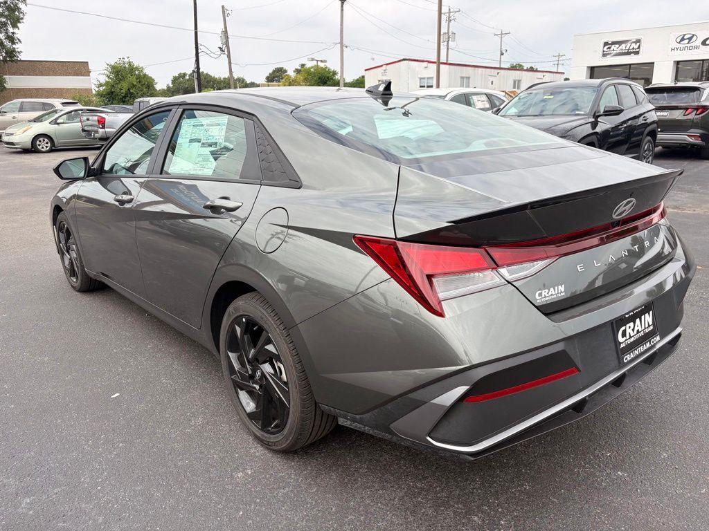 Hyundai Elantra 2026