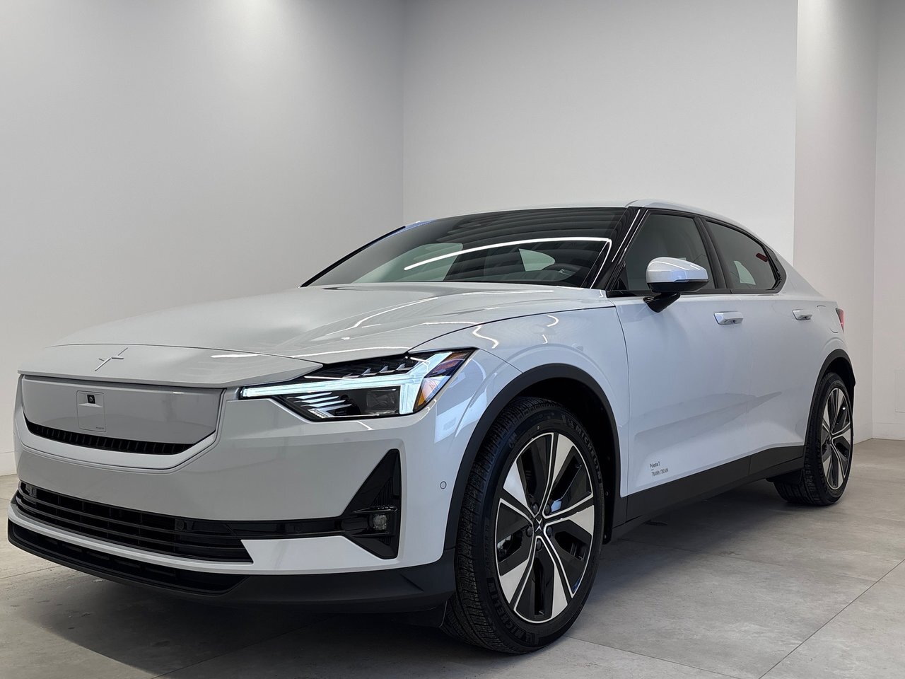 Polestar 2 2024
