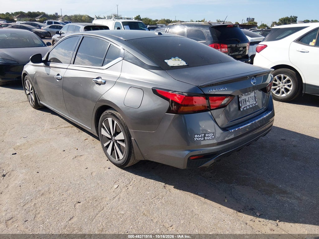 Nissan Altima 2022
