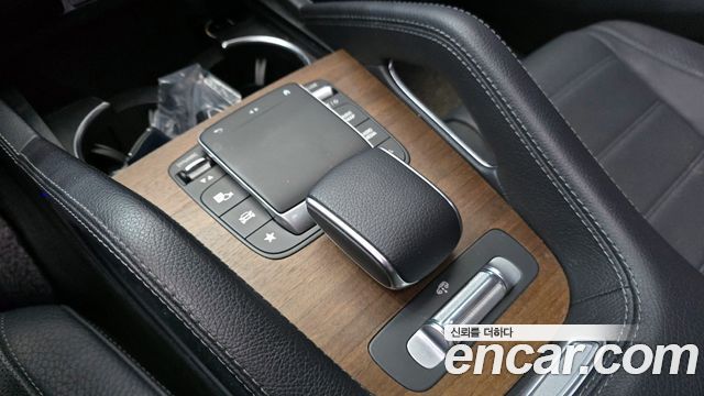 Mercedes-Benz GLE 2021