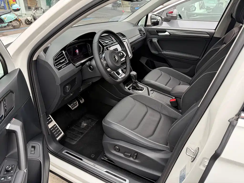 Volkswagen Tiguan 2021