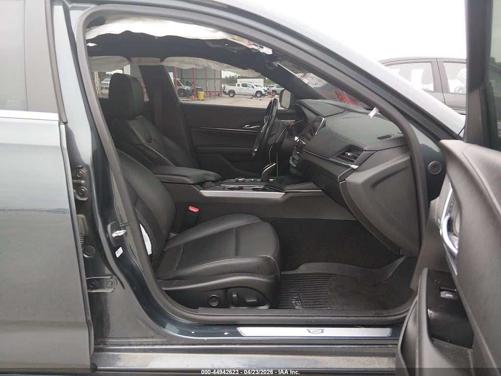 Cadillac CT4 2021